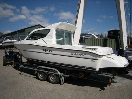 Karnic 2265 met Mercruiser 3 liter - 3