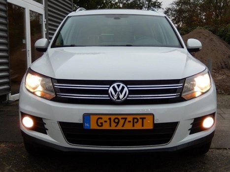 Volkswagen Tiguan - 1.4 TSI Sport&Style *PANODAK*LEDER*NAVI - 1