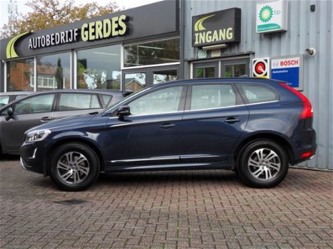 Volvo XC60 - 2.0 D4 FWD Momentum Incl. Bovag garantie - 1