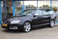 Volvo V70 - 2.0T R-Edition Leder - Xenon - Trekhaak - Navi - 1 - Thumbnail