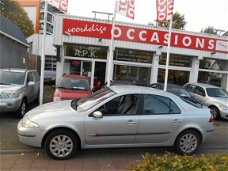 Renault Laguna - 1.8-16V Dynamique AUTOMAAT