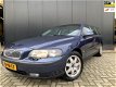 Volvo V70 - 2.4 170pk '04/Lmv/Leder/Nwe distributie/Youngtimer - 1 - Thumbnail