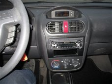 Opel Corsa - 1.2-16V Comfort