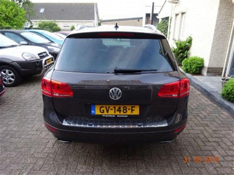 Volkswagen Touareg - 3.0 TDI Highline - 1