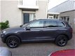 Volkswagen Touareg - 3.0 TDI Highline - 1 - Thumbnail