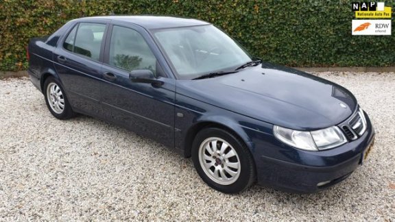 Saab 9-5 - 2.0t Linear Business Pack Automaat/Leer Youngtimer - 1