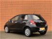 Toyota Yaris - 1.3 VVTi Aspiration | Radio/cd | Trekhaak | Airconditioning | Dealer onderhouden | El - 1 - Thumbnail