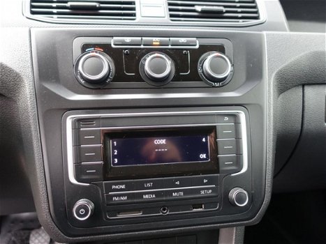 Volkswagen Caddy Maxi - 1.6 TDI 102PK Airco, Trekhaak, Bluetooth - 1