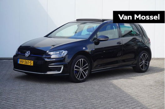 Volkswagen Golf - gte EX BTW - 1