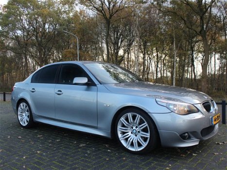 BMW 5-serie - 525d Executive M-Sport NL auto. 19 Inch - 1