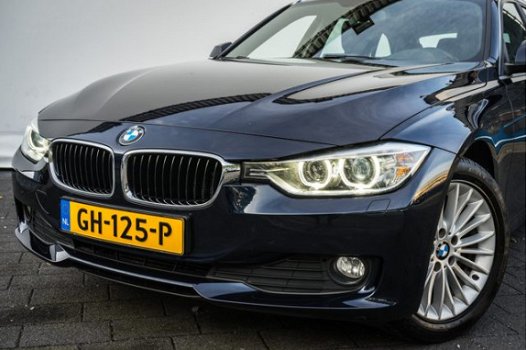 BMW 3-serie Touring - 316D Executive Sportstoelen/ Full map navigatie/ Half lederen int./ Euro6/ Ele - 1