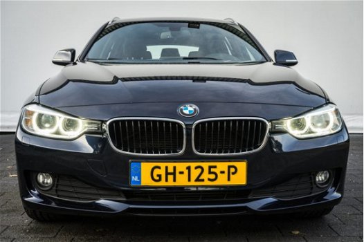 BMW 3-serie Touring - 316D Executive Sportstoelen/ Full map navigatie/ Half lederen int./ Euro6/ Ele - 1