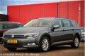 Volkswagen Passat Variant - 1.6 TDI Comfortline AUTOMAAT, Executive pakket, Navi, Led koplampen, Cli - 1 - Thumbnail