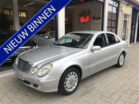 Mercedes-Benz E-klasse - 220 CDI Avantgarde 180.000 KM MET NAP GARANTIE - 1