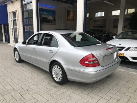 Mercedes-Benz E-klasse - 220 CDI Avantgarde 180.000 KM MET NAP GARANTIE - 1