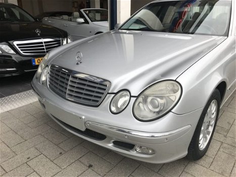 Mercedes-Benz E-klasse - 220 CDI Avantgarde 180.000 KM MET NAP GARANTIE - 1