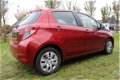 Toyota Yaris - 1.3 VVT-i Aspiration *Navi, Cruise control, Achteruitrijcamera - 1 - Thumbnail