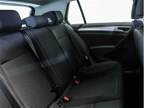Volkswagen Golf - 1.0 TSI Comfortline | Navigatie via smartphone | Climate control | Cruise contol | - 1