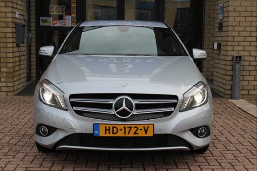 Mercedes-Benz A-klasse - 180 Ambition Urban-NAVIGATIE-BI XENON-STOELVERWARMING-PDC-STOELCOMF. PAKKET - 1