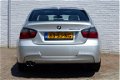 BMW 3-serie - 325xi 4WD M UITVOERING AUTOMAAT NAVI CLIMA PDC STOELVERWARMING - 1 - Thumbnail