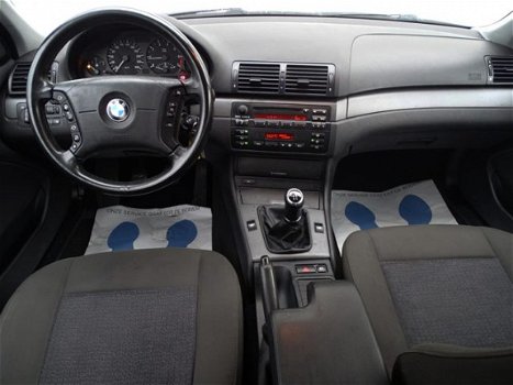 BMW 3-serie - 318i Executive Ecc-Bose-LMV''16 - 1