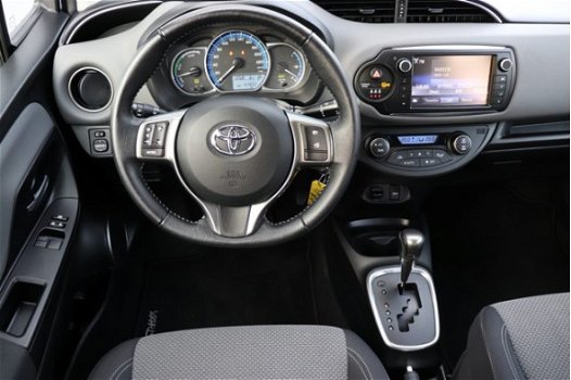 Toyota Yaris - 1.5 Hybrid Aspiration Parkeercamera-Lichtmetalen velgen - 1