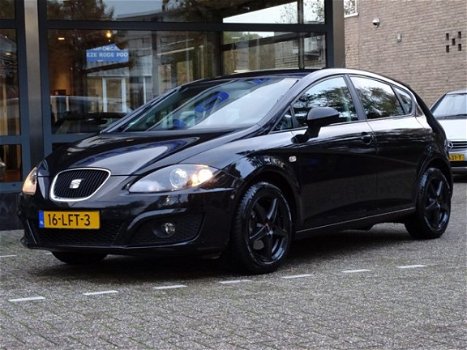 Seat Leon - 1.8 TSI Sport Xenon PDC 220PK ABT - 1