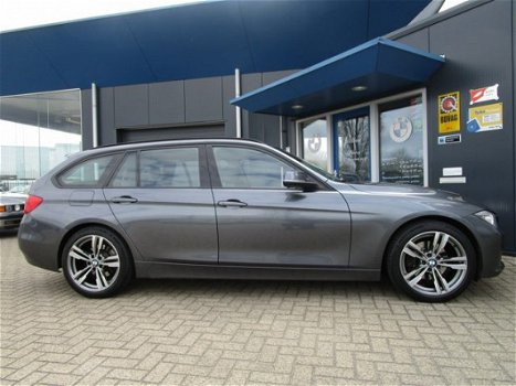 BMW 3-serie Touring - 320D HIGH EXE 184 PK M-Sport uitv. Prijs is incl. BTW - 1
