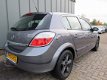 Opel Astra - 1.6 Executive //APK//NAP//Airco//Navi//Cruise//CV+AB//Elec.Ramen//Trekhaak// - 1 - Thumbnail