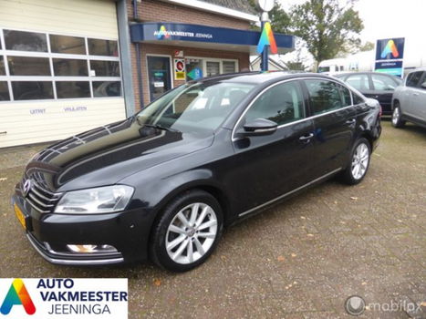 Volkswagen Passat - 1.4 TSI Highline BlueMotion - 1