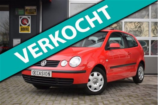 Volkswagen Polo - 1.4-16V Comfortline Automaat/Weinig KM/Dealer onderh - 1