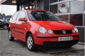 Volkswagen Polo - 1.4-16V Comfortline Automaat/Weinig KM/Dealer onderh - 1 - Thumbnail