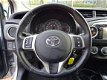 Toyota Yaris - 1.3 VVT-i Aspiration CVT-Automaat / Airco / Parkeercamera / Trekhaak / Bluetooth / Cr - 1 - Thumbnail