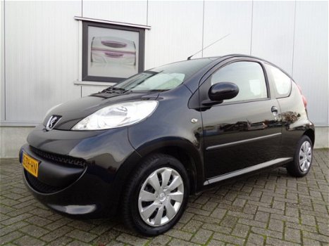 Peugeot 107 - 1.0-12V XS Elektrisch Pakket CV - 1