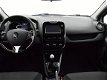 Renault Clio - TCe 90 Expression Navigatie / Airco / Cruise Controle / Parkeersensoren / LM Velgen - 1 - Thumbnail