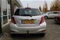 Toyota Yaris - 1.0 VVT-i Now | airco | Centrale deurver. | ABS - 1 - Thumbnail