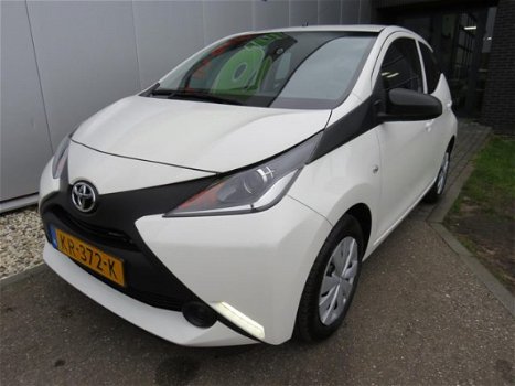 Toyota Aygo - 1.0 VVT-i x-now Airco Elek Ramen - 1