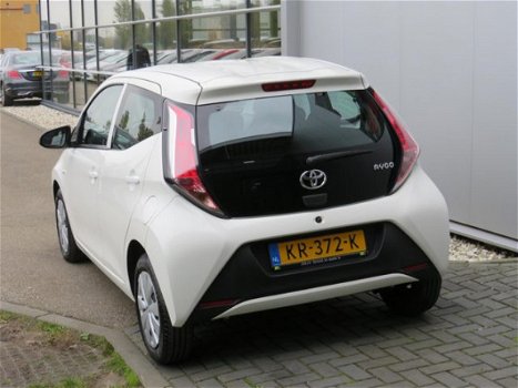 Toyota Aygo - 1.0 VVT-i x-now Airco Elek Ramen - 1