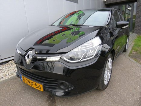 Renault Clio - 1.5 dCi Expression Automaat Navi Airco Bluetooth Cruise - 1