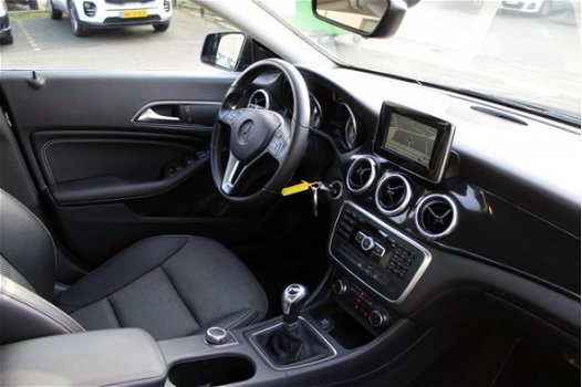 Mercedes-Benz CLA-Klasse - 180 BlueEFF. Lease Edition Navigatie/Airco/Cruise controle/Xenon+LED dagr - 1