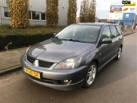 Mitsubishi Lancer Station Wagon - 2.0 Intense - 1