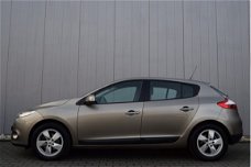 Renault Mégane - 1.6 5Drs Dynamique ECC, Full Map Navi, Trekhaak, Volledig Onderhouden