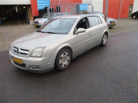 Opel Signum - 1.8-16V - 1