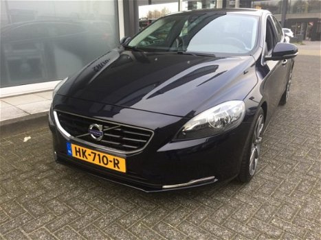 Volvo V40 - 2.0D BUSINESS SPORT NAVI - 1