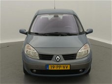 Renault Scénic - 1.6-16V Expression airco-ecc / cruise / navi / half-leder