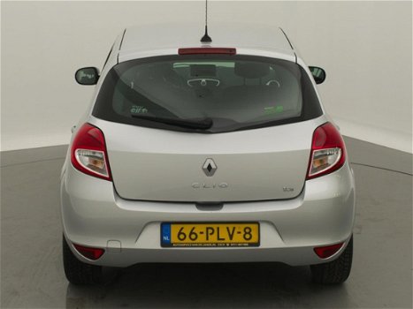 Renault Clio - 1.2 TCe Collection / airco / cruise / 5 deurs / navi / lmv - 1