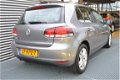 Volkswagen Golf - 1.2 TSI 105PK 5D BlueMotion Highline / Navi / Cruise / - 1 - Thumbnail