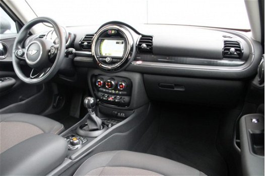 Mini Mini Clubman - 1.5 One Business | Navigatie | Parkeersensoren | Cruise control | Lm-wielen | - 1