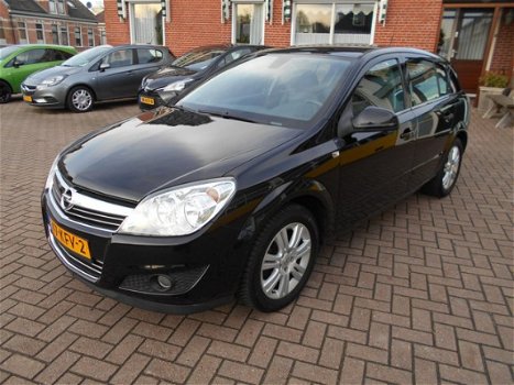 Opel Astra - 1.6 16V 5D 85KW Cosmo Leer - 1