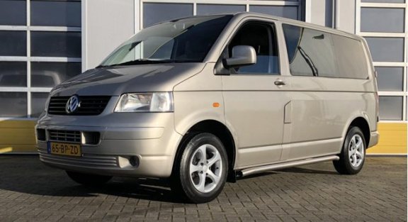 Volkswagen Transporter - 1.9 TDI 300 dubbele cabine, AIRCO. Z.G.O.H. Trekhaak - 1